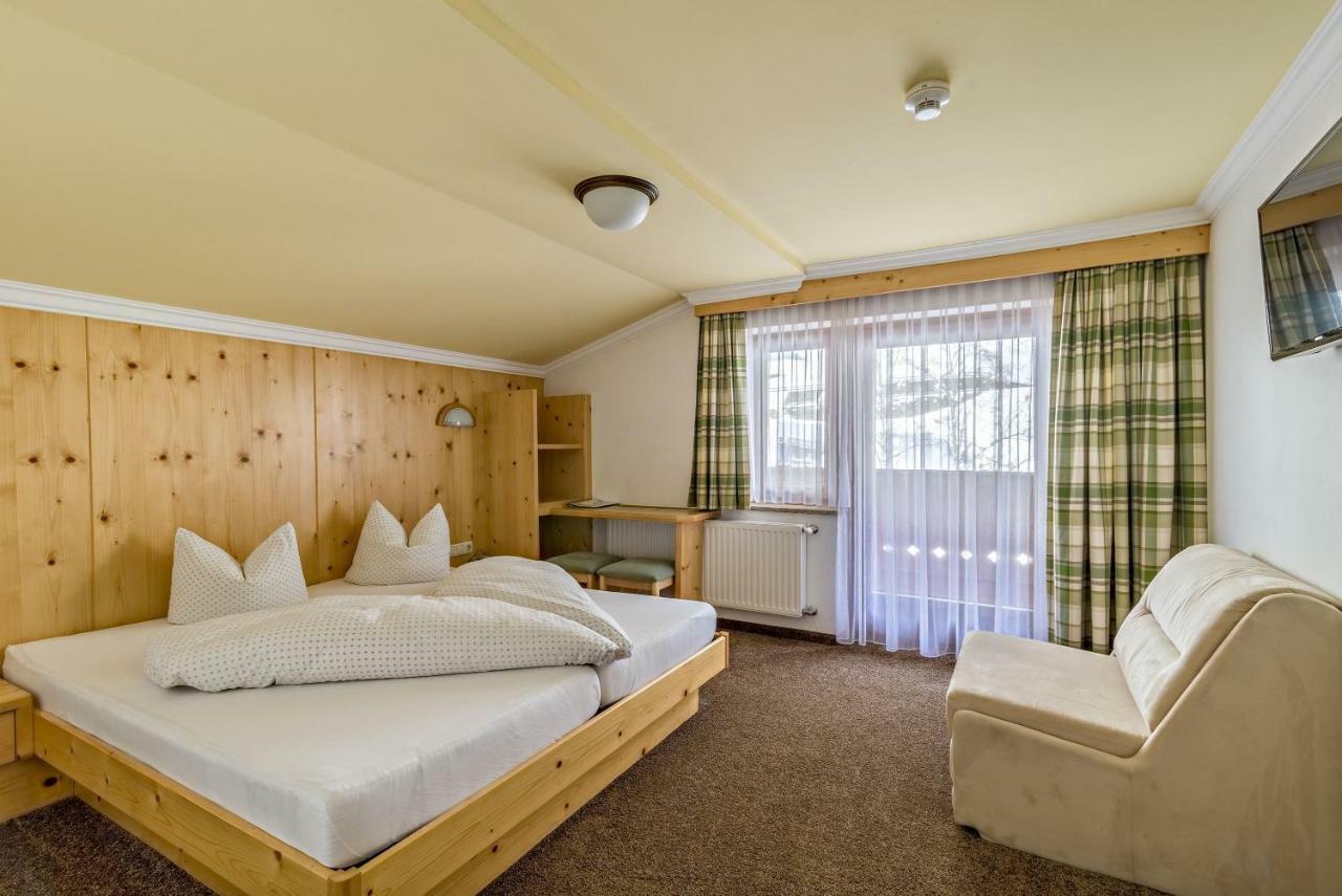 Hotel Enzian Paznaun See Eksteriør bilde
