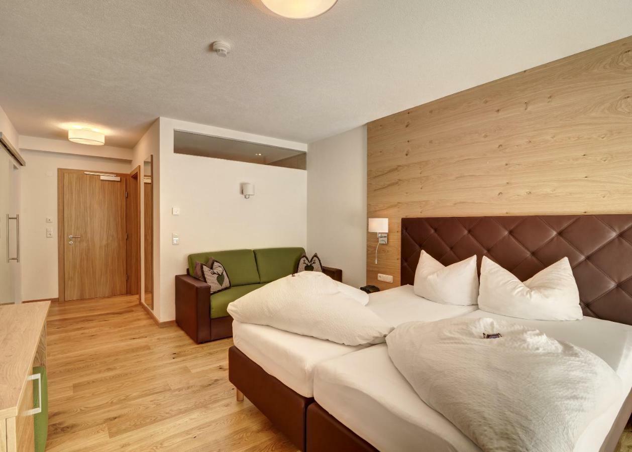 Hotel Enzian Paznaun See Eksteriør bilde